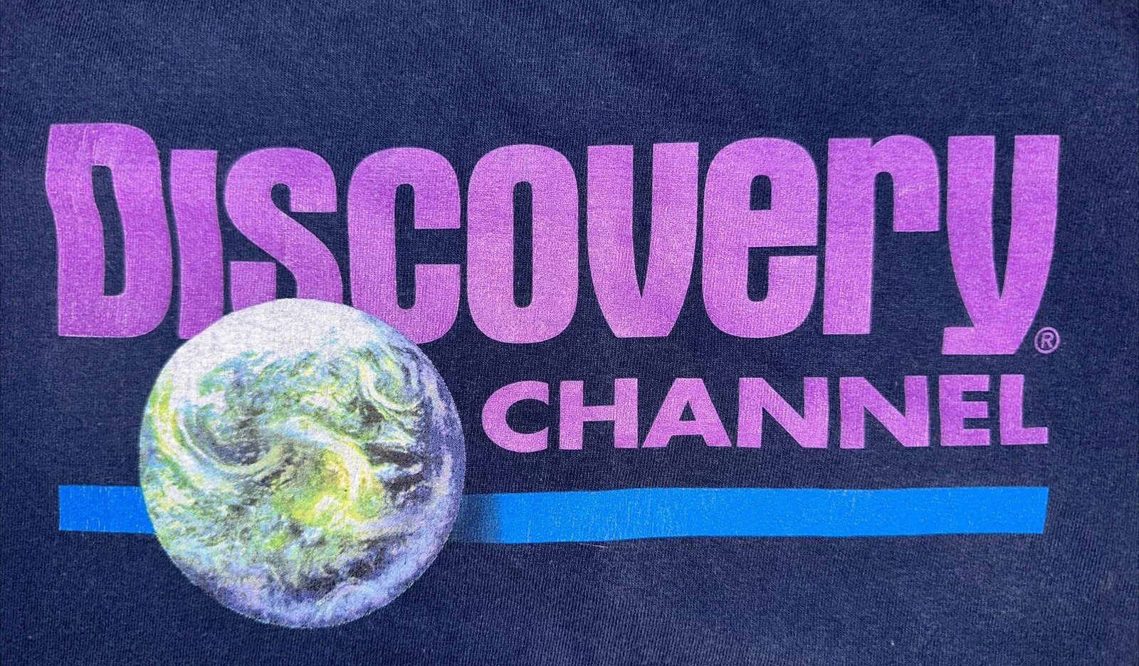 Vintage 90s Discovery Channel Tee T Shirt XL Explore Your World TV Movie Promo gallery