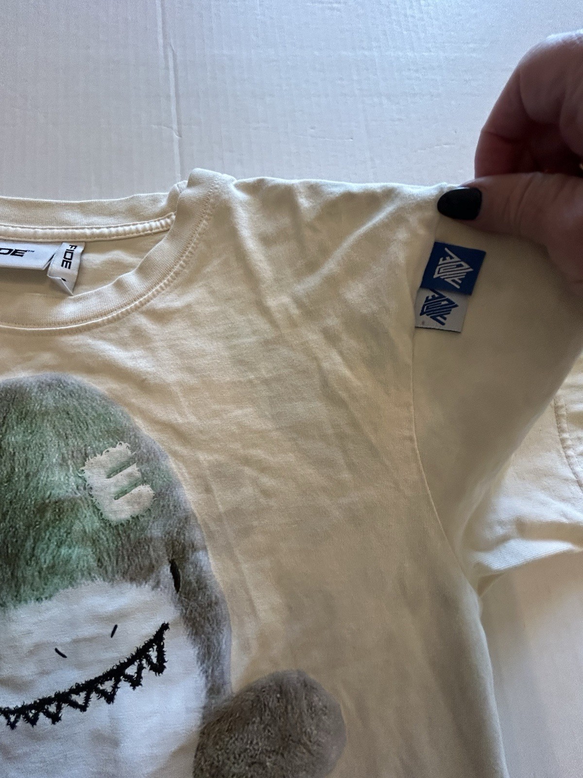 Fide Unisex Sz Small Baby Shark T-shirt Graphic Tee Cotton Ivory Tiedye Babycore gallery