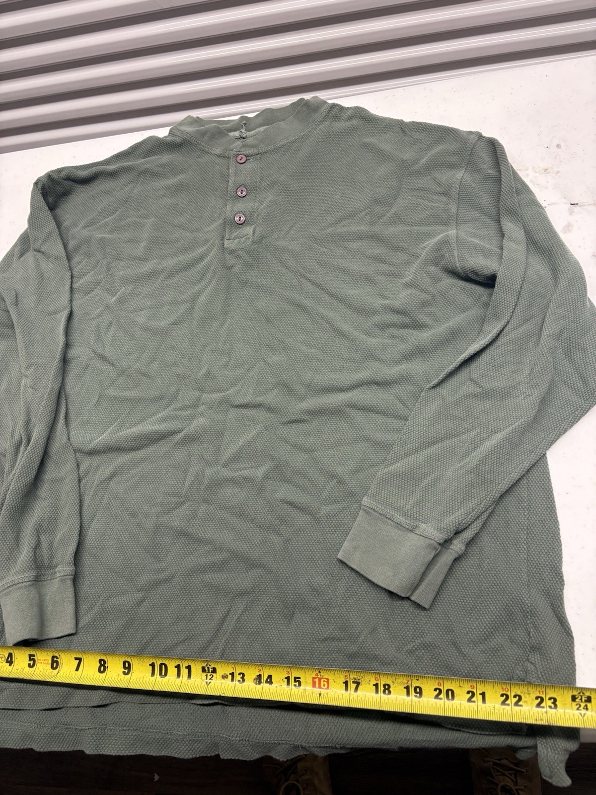 Vintage Cabela’s Outdoor Gear Waffle Knit Thermal Henley Shirt XL Olive USA gallery