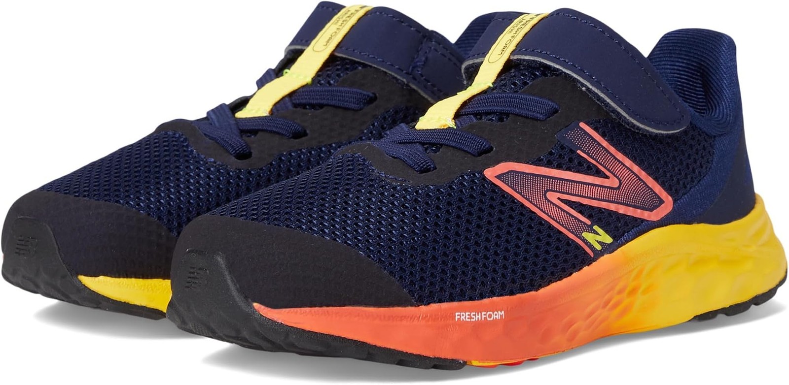 New Balance Boy's Fresh Foam Arishi v4 Bungee Lace with Hook-and-Loop Top Strap gallery