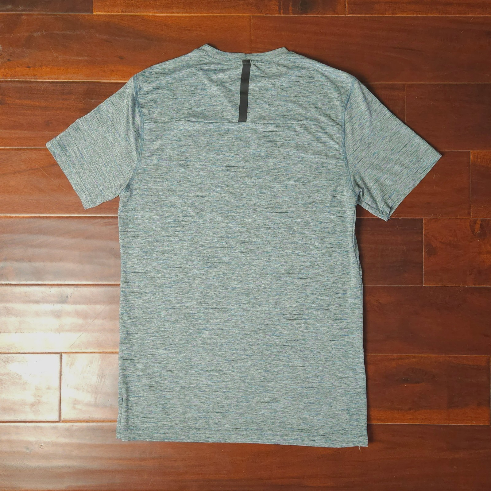 Champion C9 Men's Small Green/Gray Breathable Quick Drying Gym Workout Tee gallery