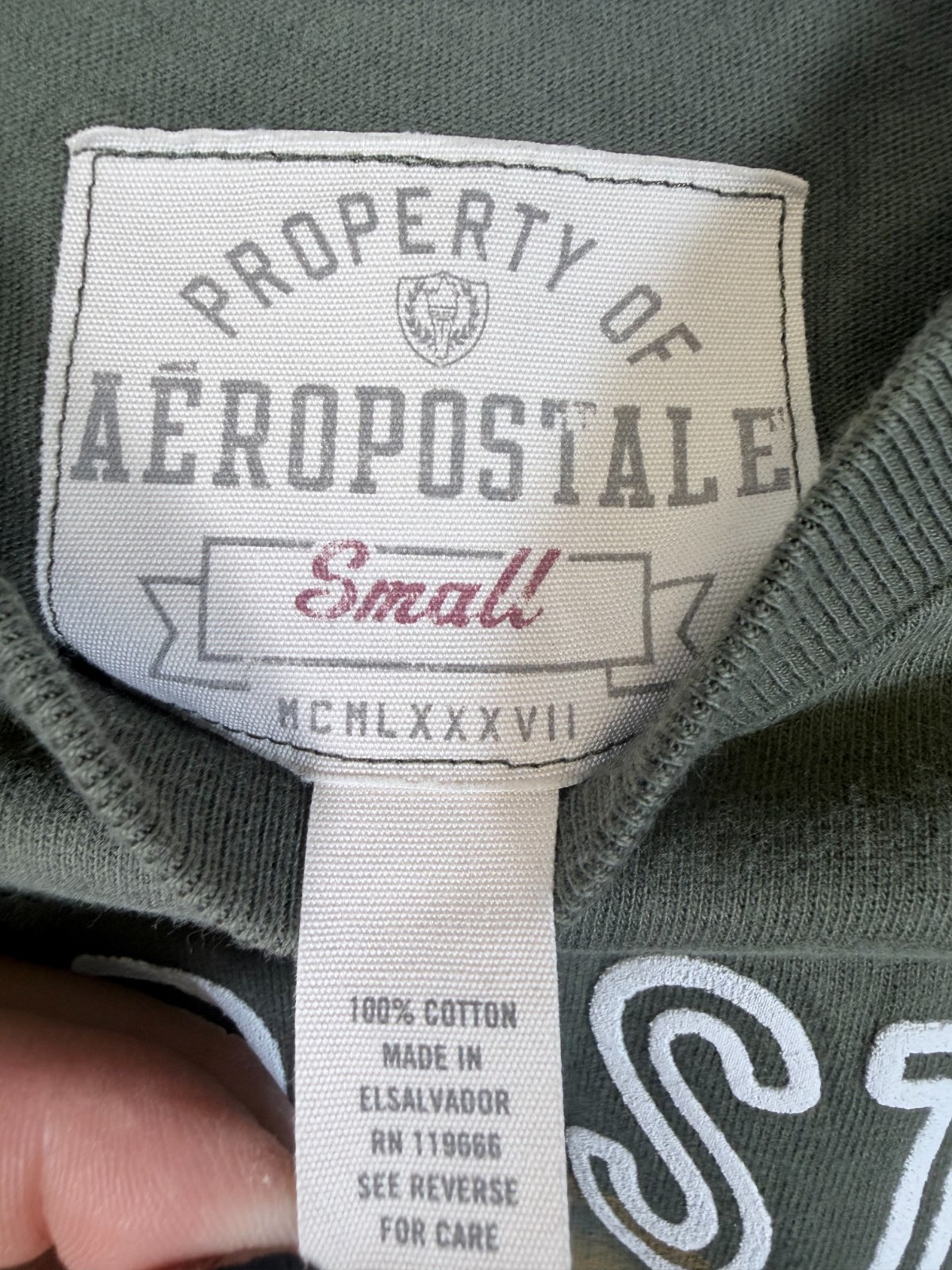 Y2K Aeropostale Mens Crewneck Spellout Logo Statement T Shirt Green Size Small gallery