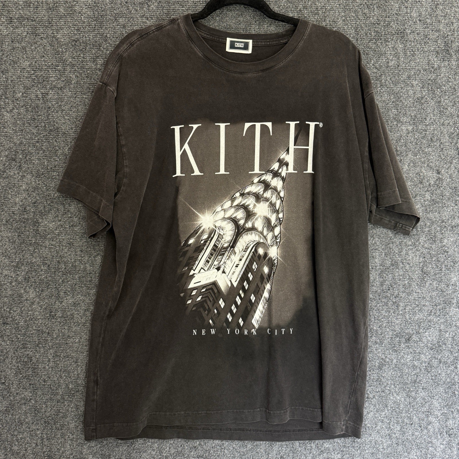Kith New York City Chrysler Lights Graphic T-Shirt Mens Large Vintage gallery