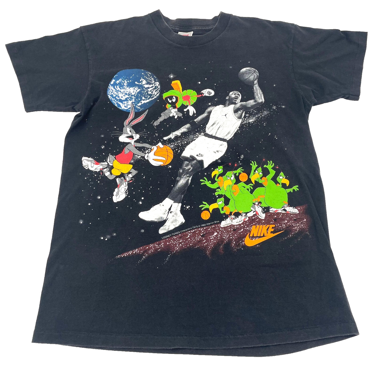 Michael Jordan NIKE 1993 Space Jam Looney Tunes T-Shirt FRONT / BACK Medium! gallery