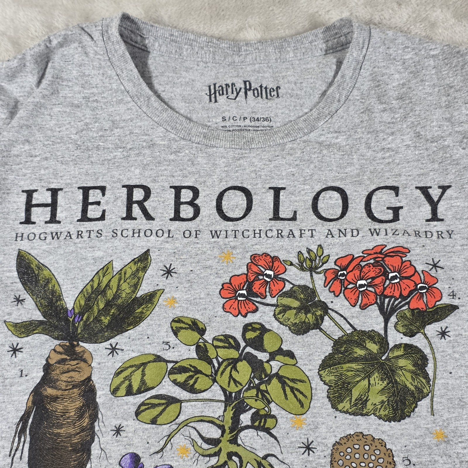 Harry Potter Herbology Shirt Men's Size Small (34/36) Gray gallery