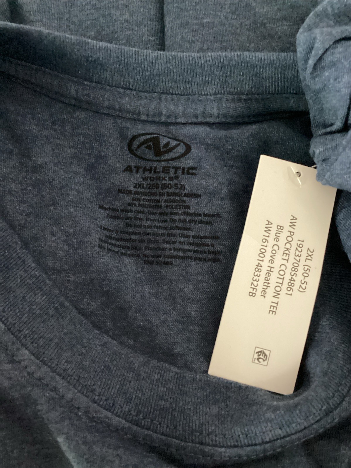 ATHLETIC WORKS Breathable Navy Short Sleeve Crew Neck Pocket T-Shirt Sz 2XL* gallery