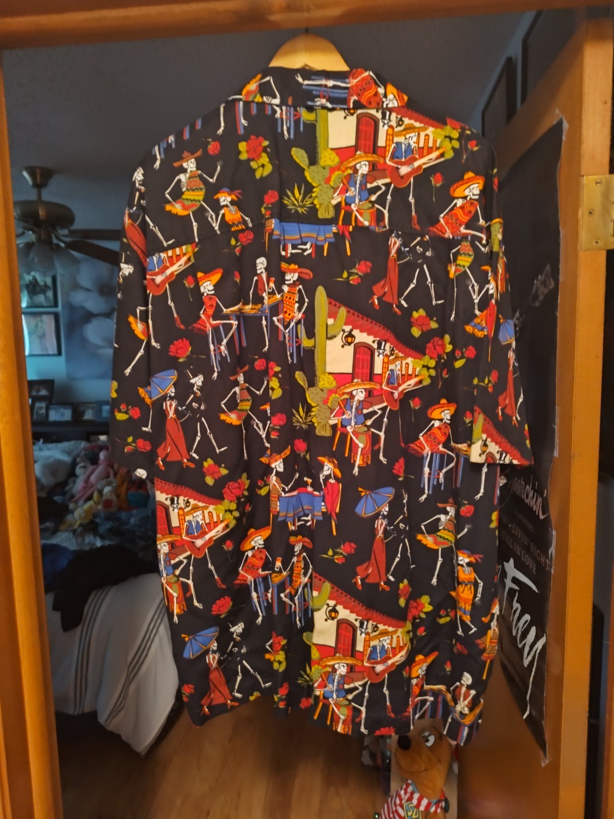 Vintage David Carey Dia de Los Muertos mens shirt. gallery