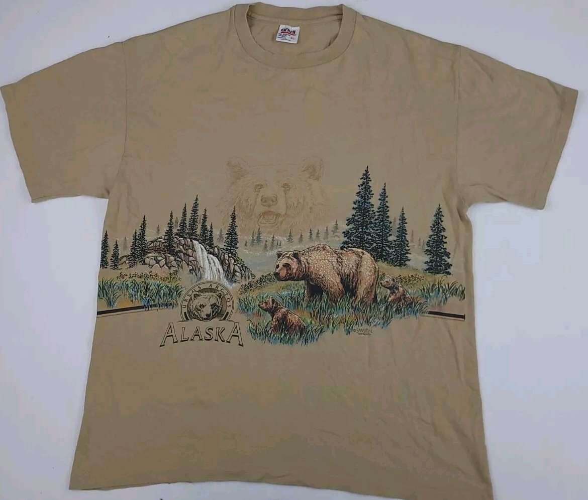 Vintage 90s Alaska Bear Wilderness Nature Print T Shirt Vtg USA Wildlife Animals gallery