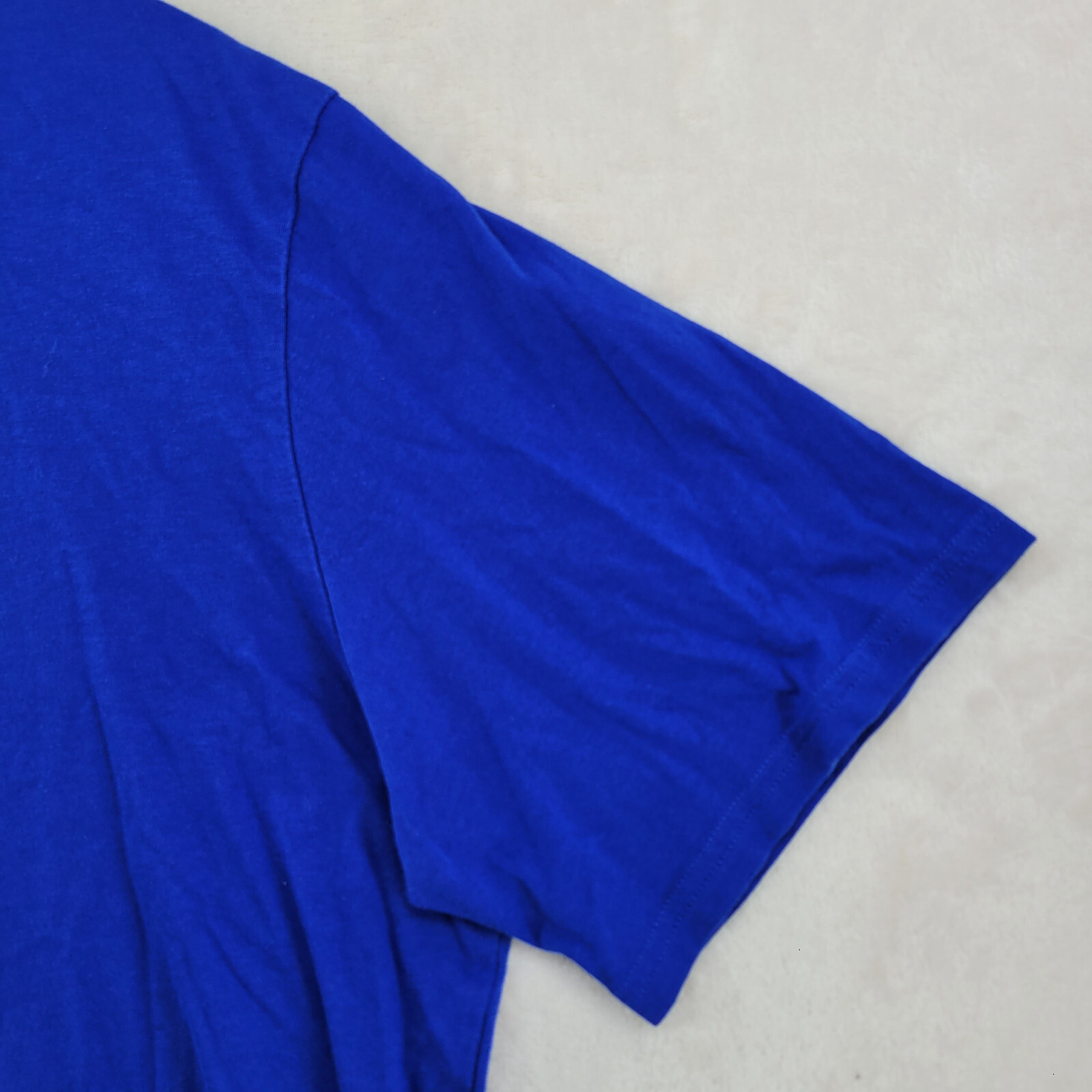 Under Armour Heatgear Loose Fit Men's Size XL Solid Blue Logo Crew-Neck T-Shirt gallery