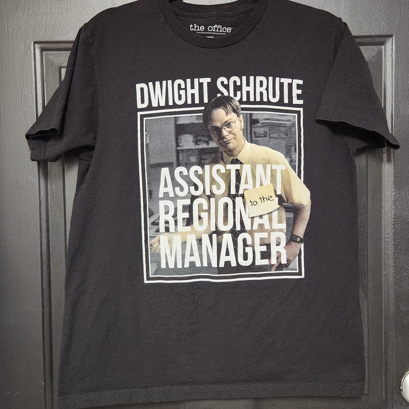 Dwight Schrute T-Shirt The Office Assistant Regional Manager Men's Medium Tee gallery