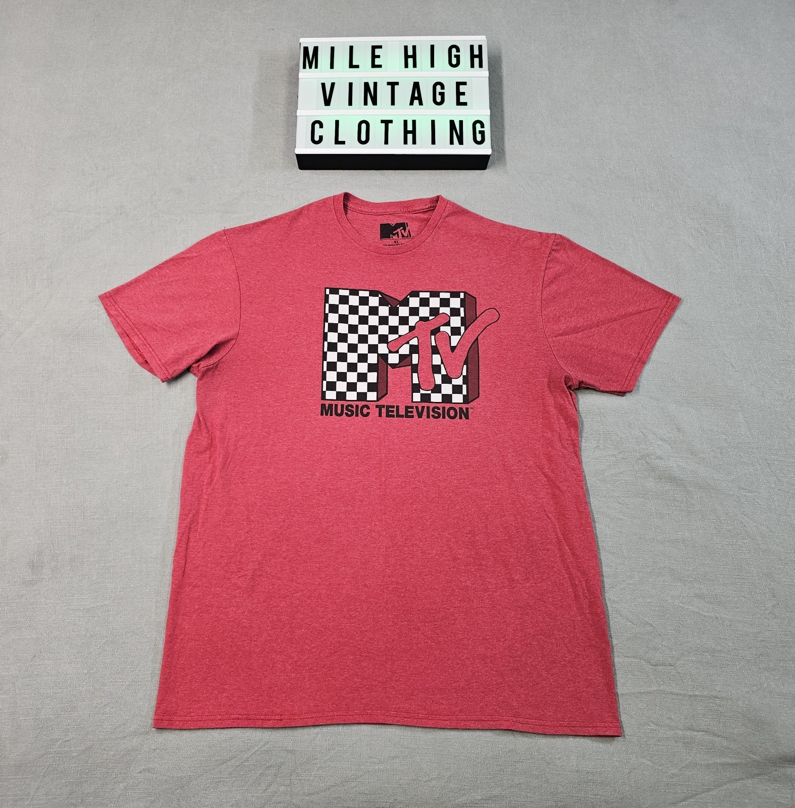 Retro Men's MTV Shirt XL Music Television Red Tee 80s Style Pop Culture gallery