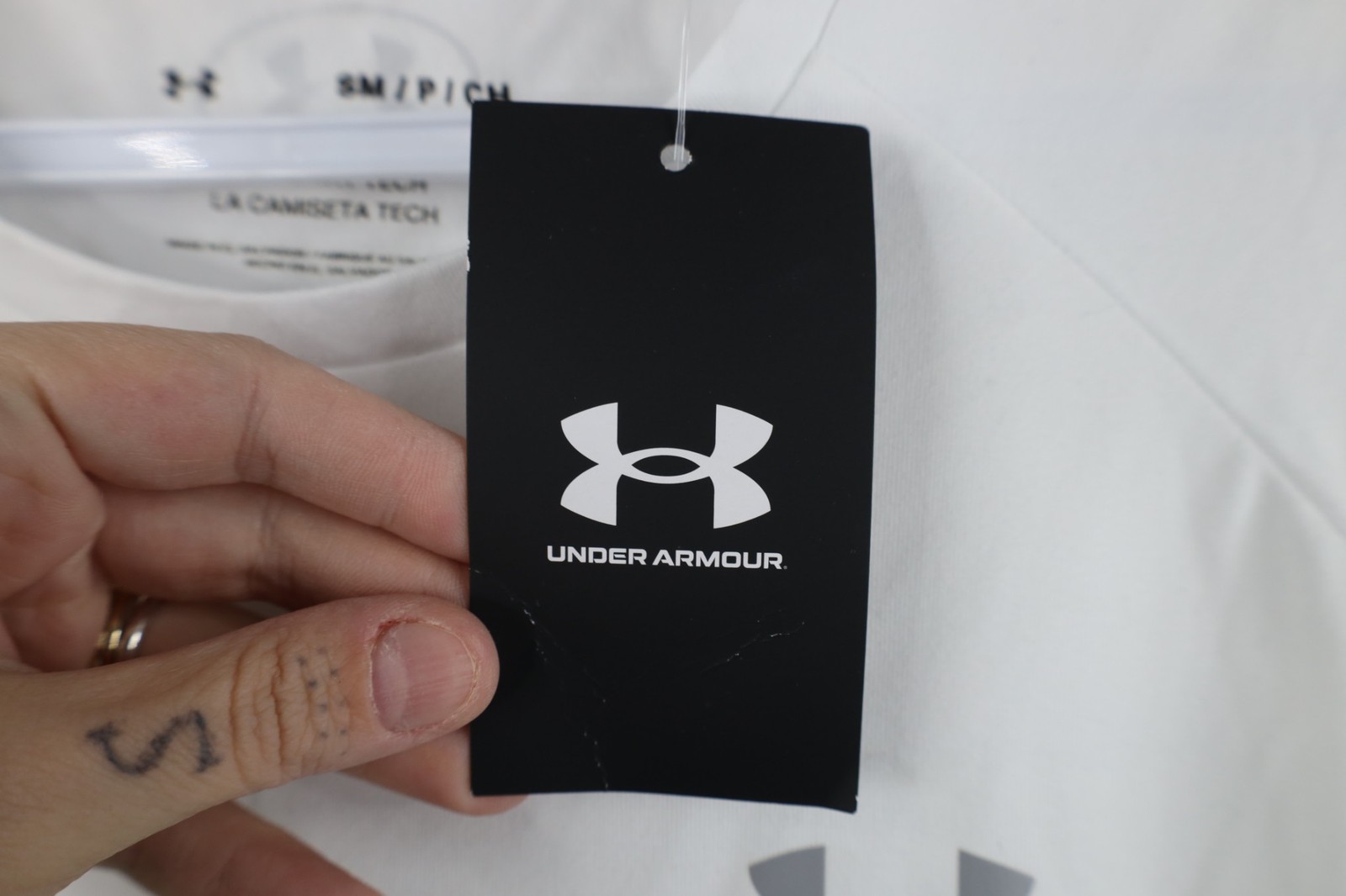New Under Armour Mens Small 100 Mile Challenge Running Jogging Gym T-Shirt White gallery