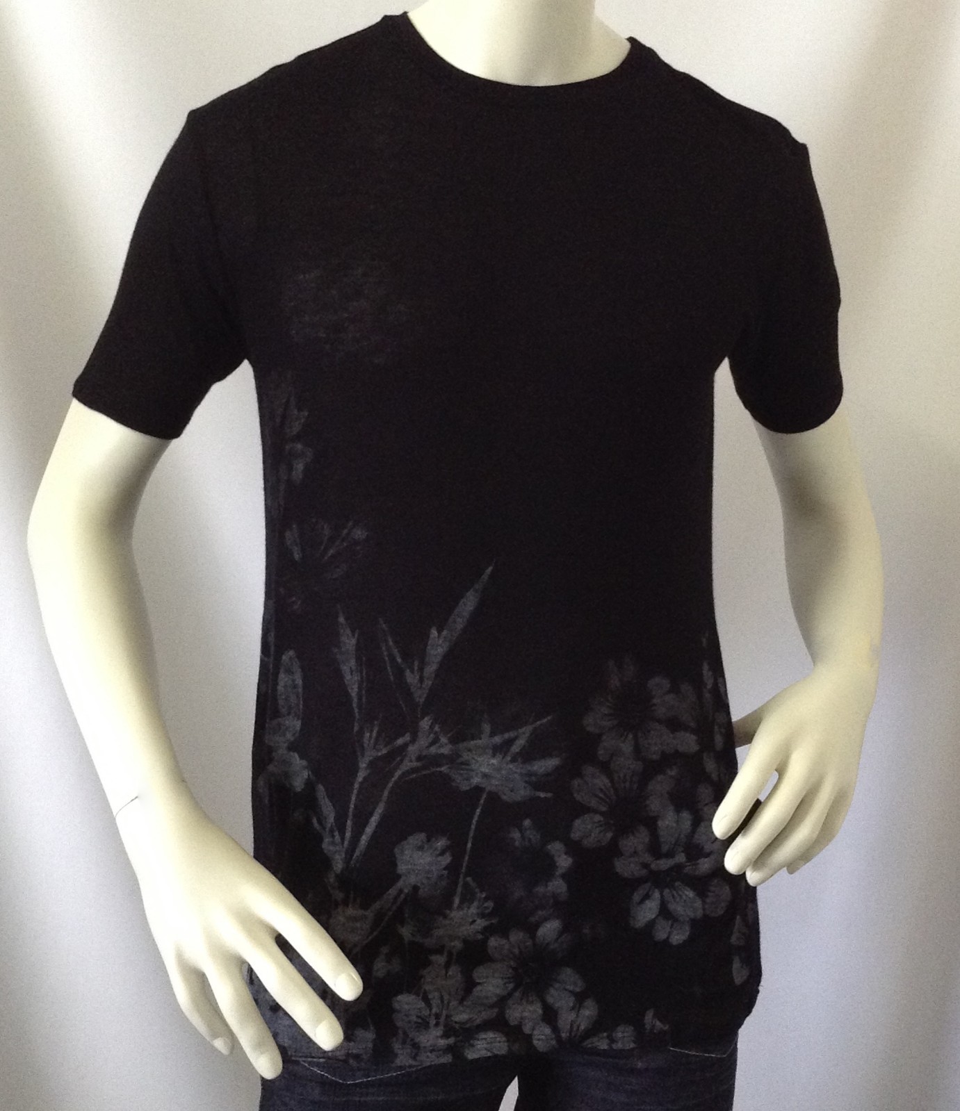 FOREVER 21 Men's T-shirt - Sheer -Black -Flower -Fashion - SUMMER SALE gallery