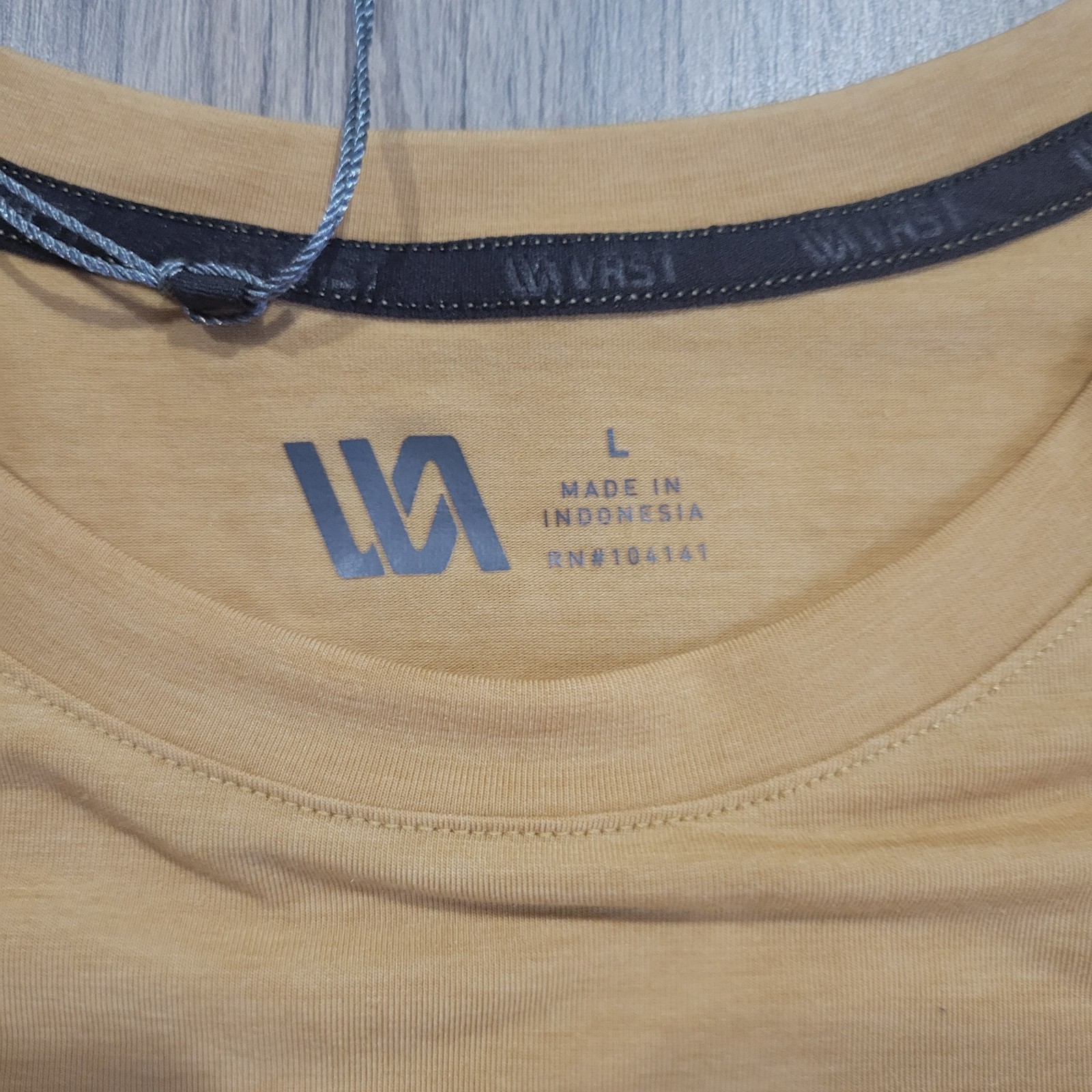 VRST Men's Icon Tshirt. Palomino Gold Heather. Size Large gallery