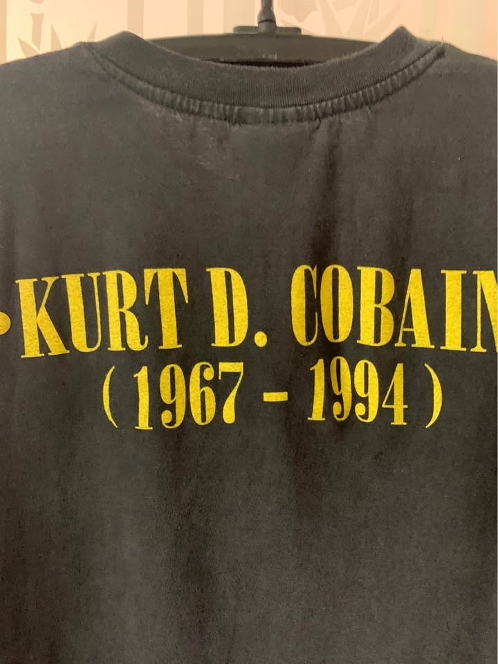 Kurt Cobain Angel Graphic T-Shirt Vintage Style Reprint Faded Single Stitch gallery