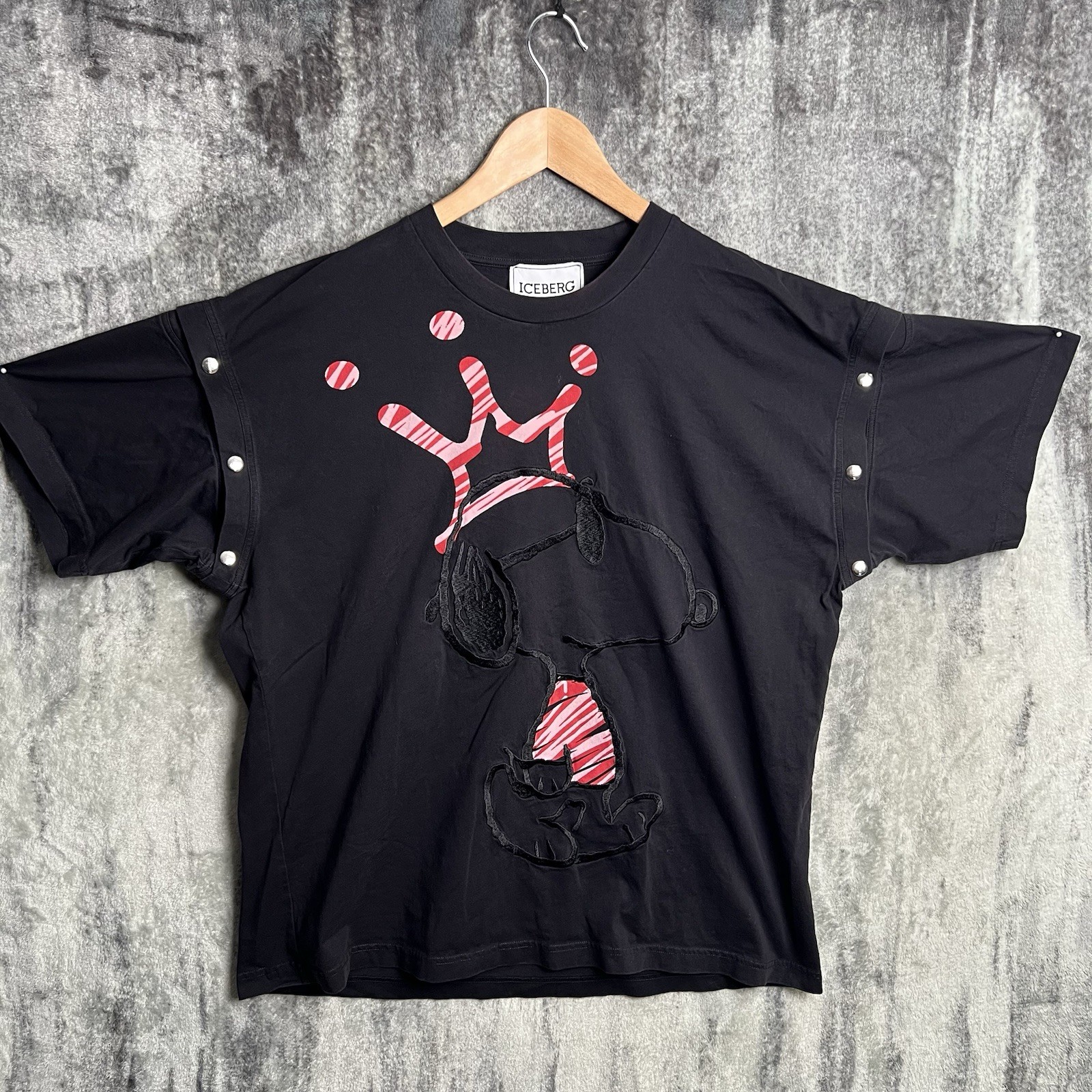 Iceberg Men’s Snoopy Print Shirt Size XL Strap Button Sleeves Black