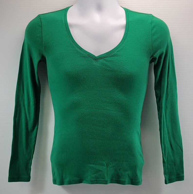 I9) Old Navy Woman Perfect Green V-Neck Long Sleeve T-Shirt XS