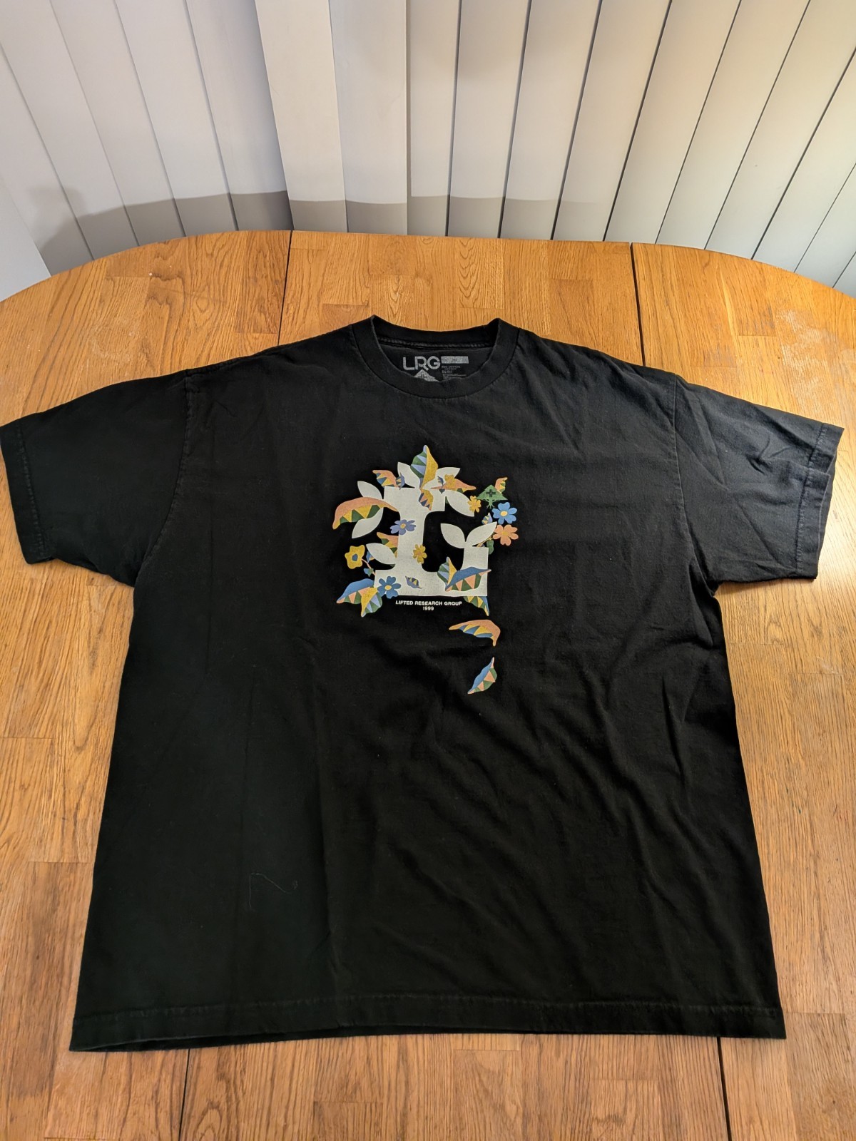LRG Men’s 2XL Black Floral Graphic Print Crew Neck Short Sleeve Cotton T-Shirt
