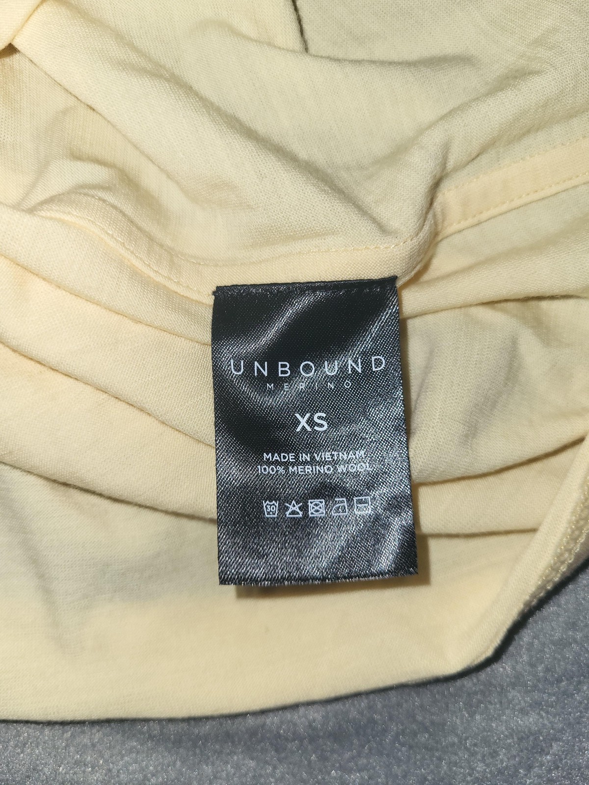Unbound Merino Shirt Mens XS Yellow Solid 100% Merino Wool Crew Neck T-Shirt gallery