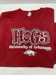 Uni-sex T-Shirt – ARKANSAS RAZORBACKS -Size Adult M