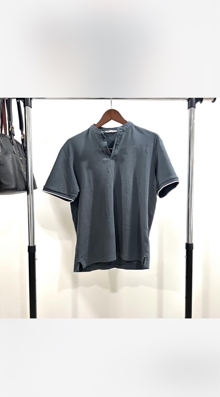 ZARA Men’s Gray Solid Short Sleeve Henley T-Shirt Size M Regular gallery
