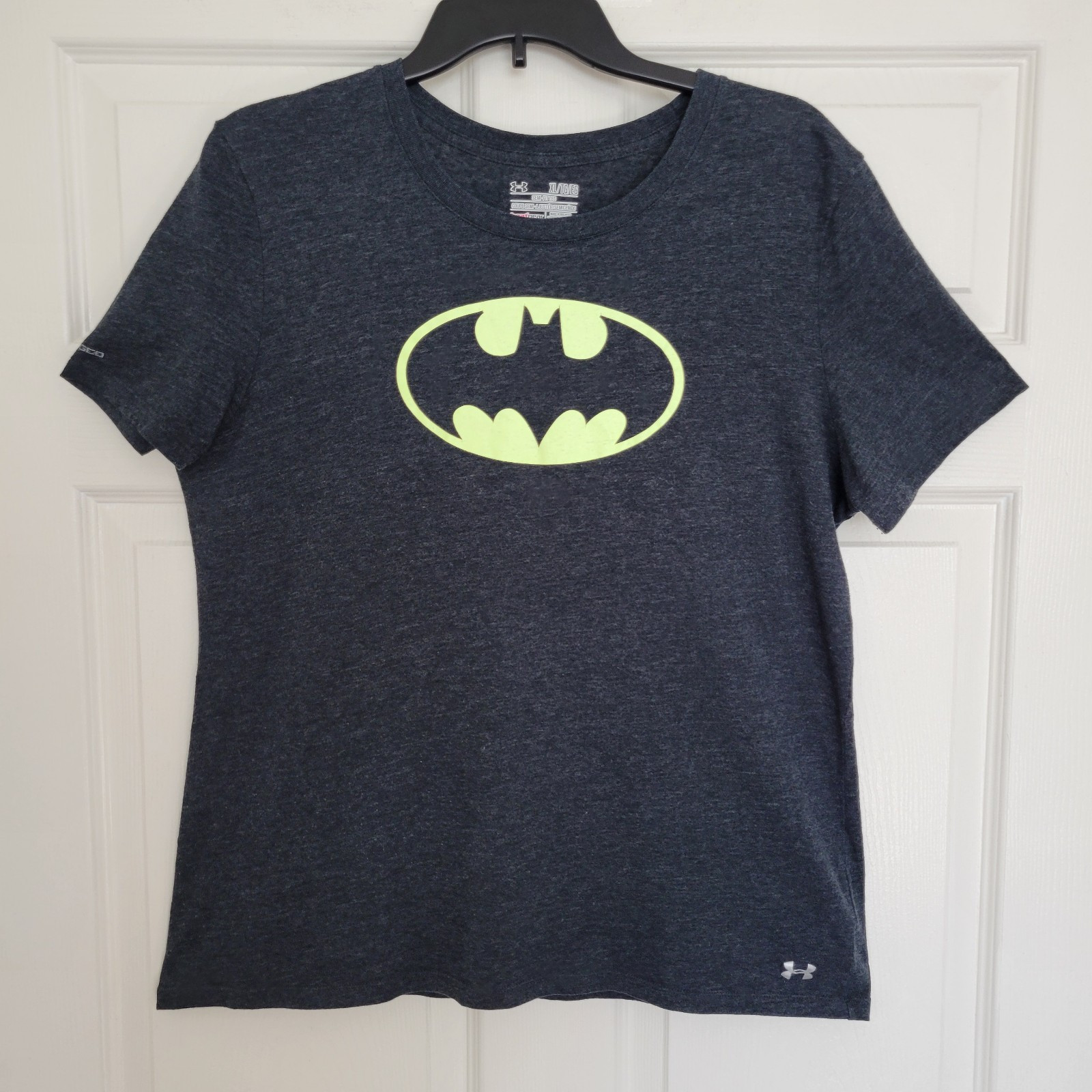 Under Armour Heatgear DC Comics Batman Logo Semi-Fitted Short Sleeve T-Shirt XL gallery