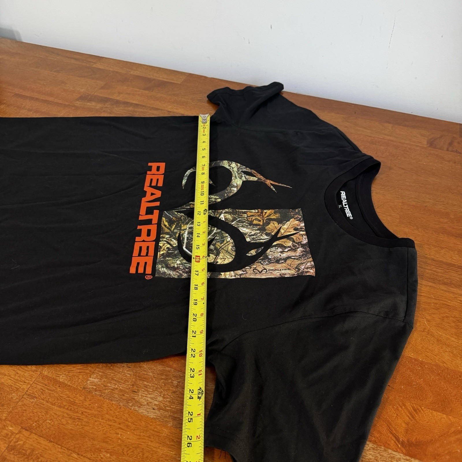 Realtree T-Shirt Deer Antlers Camouflage Graphic Men's Xl Black Tee gallery