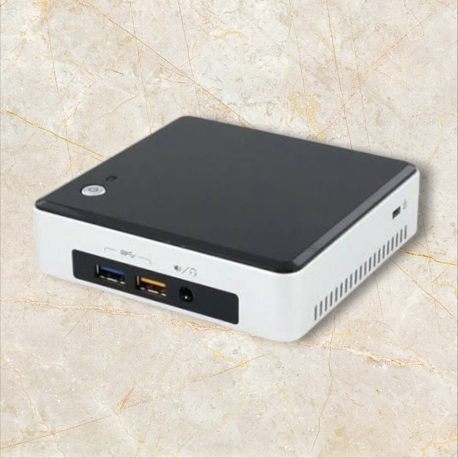 Intel NUC Mini PC Intel i3 4GB RAM 128 GB M.2 with Power Supply WINDOWS NUC5I3YJ