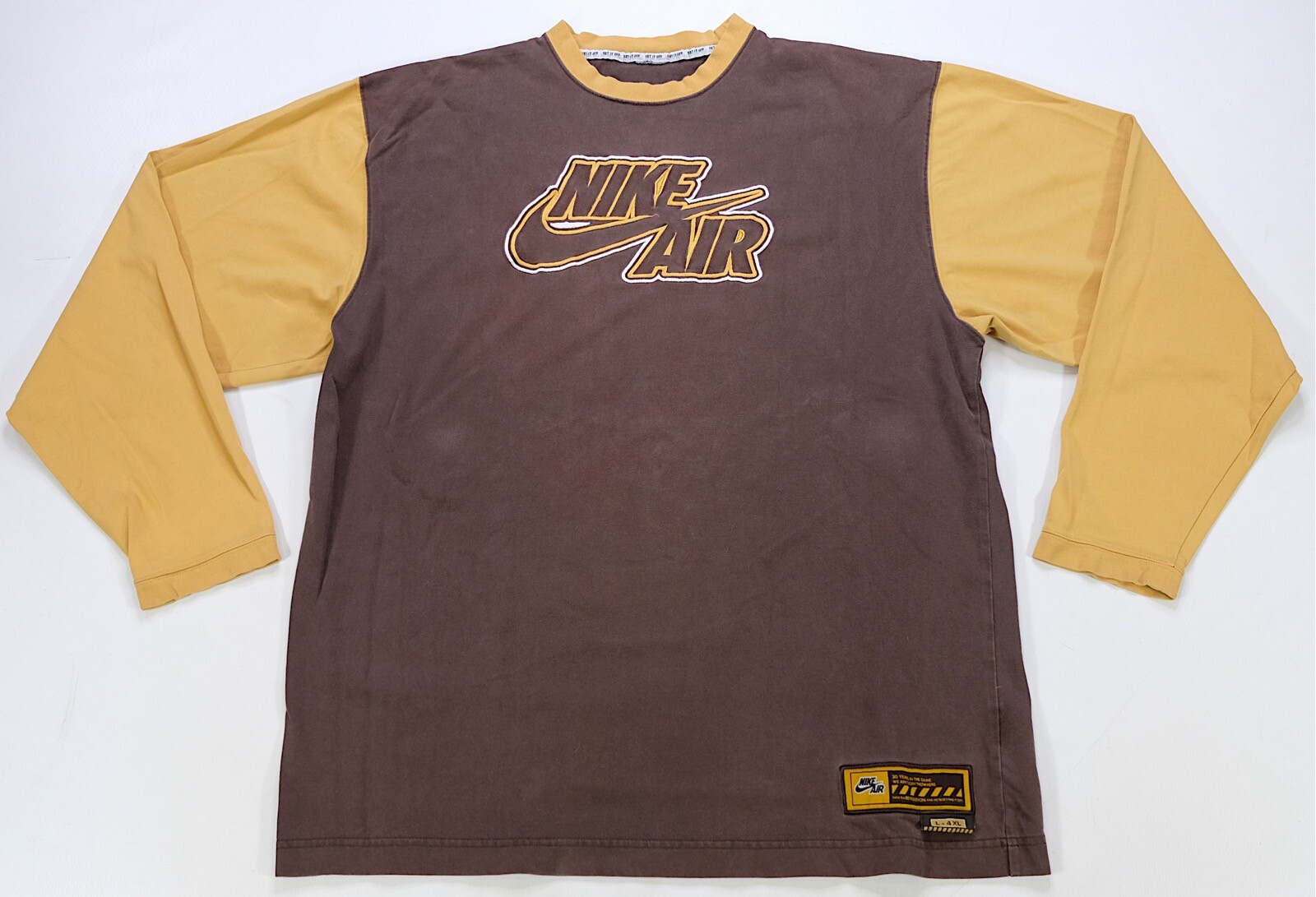 Rare VTG NIKE Air Set It Off 30 Years In The Game Long Sleeve T Shirt 2010s SZ L gallery