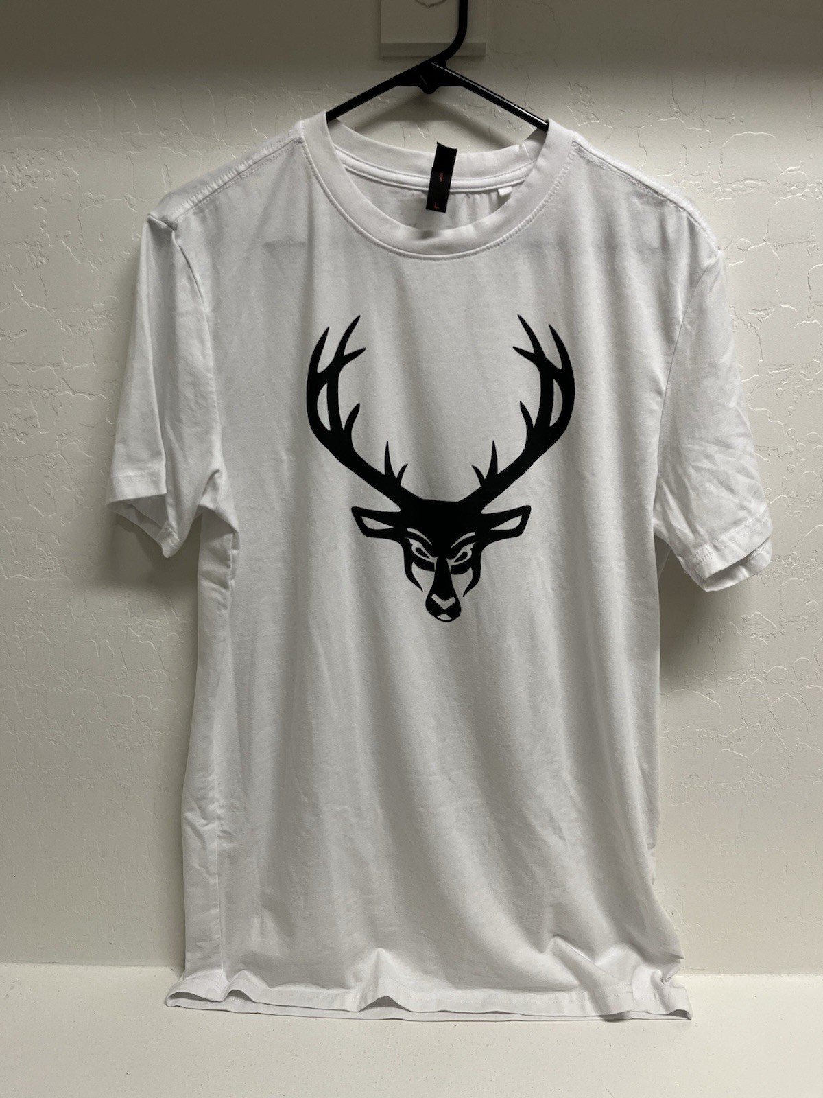 Bucked Up Mens Flag Logo White T Shirt Large New Without Tags Fitness Lifting gallery