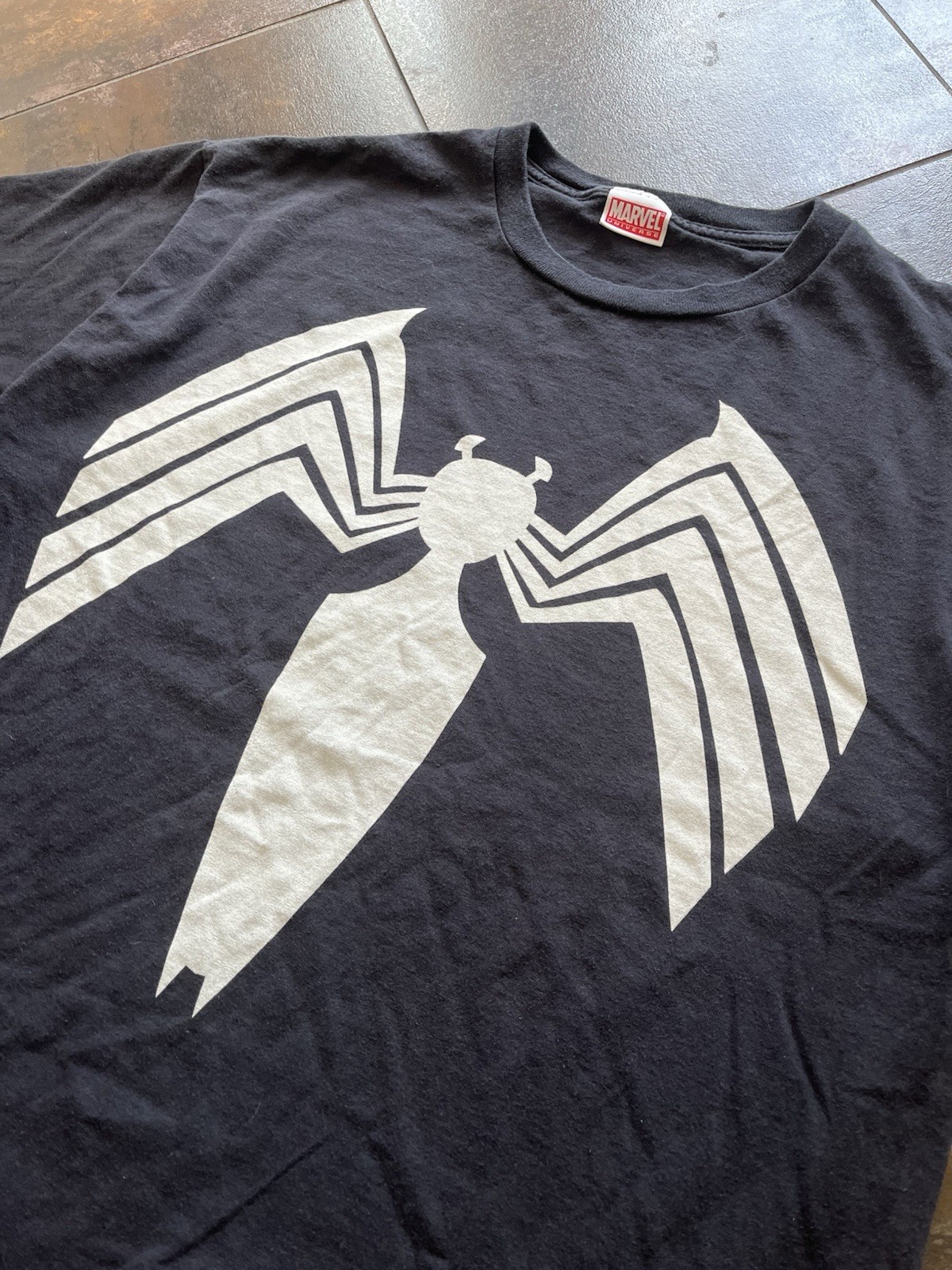 VTG 2000s Rare Black Spider-Man Promo Graphic Tee Marvel Brand 2009 Mens XL gallery