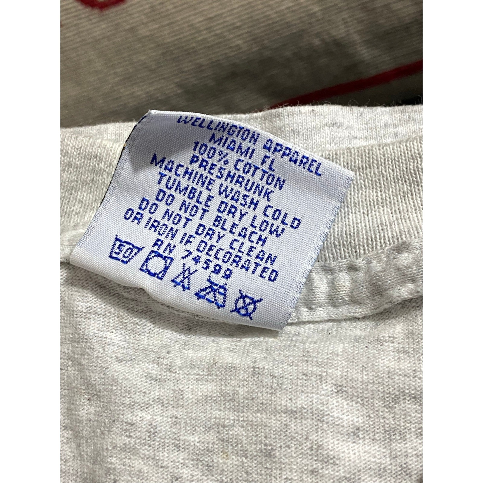 Vintage Single Stitch Vero Beach T Shirt Sz Large USA Made Polo Club -color cuff gallery
