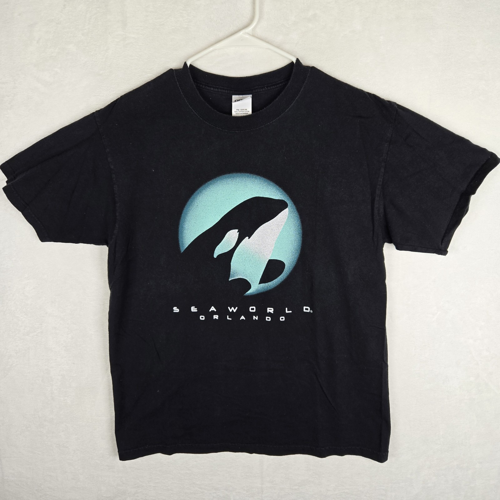 Sea World Mens Vintage Black Shamu Orca Whale T-Shirt Size L Anvil Tag