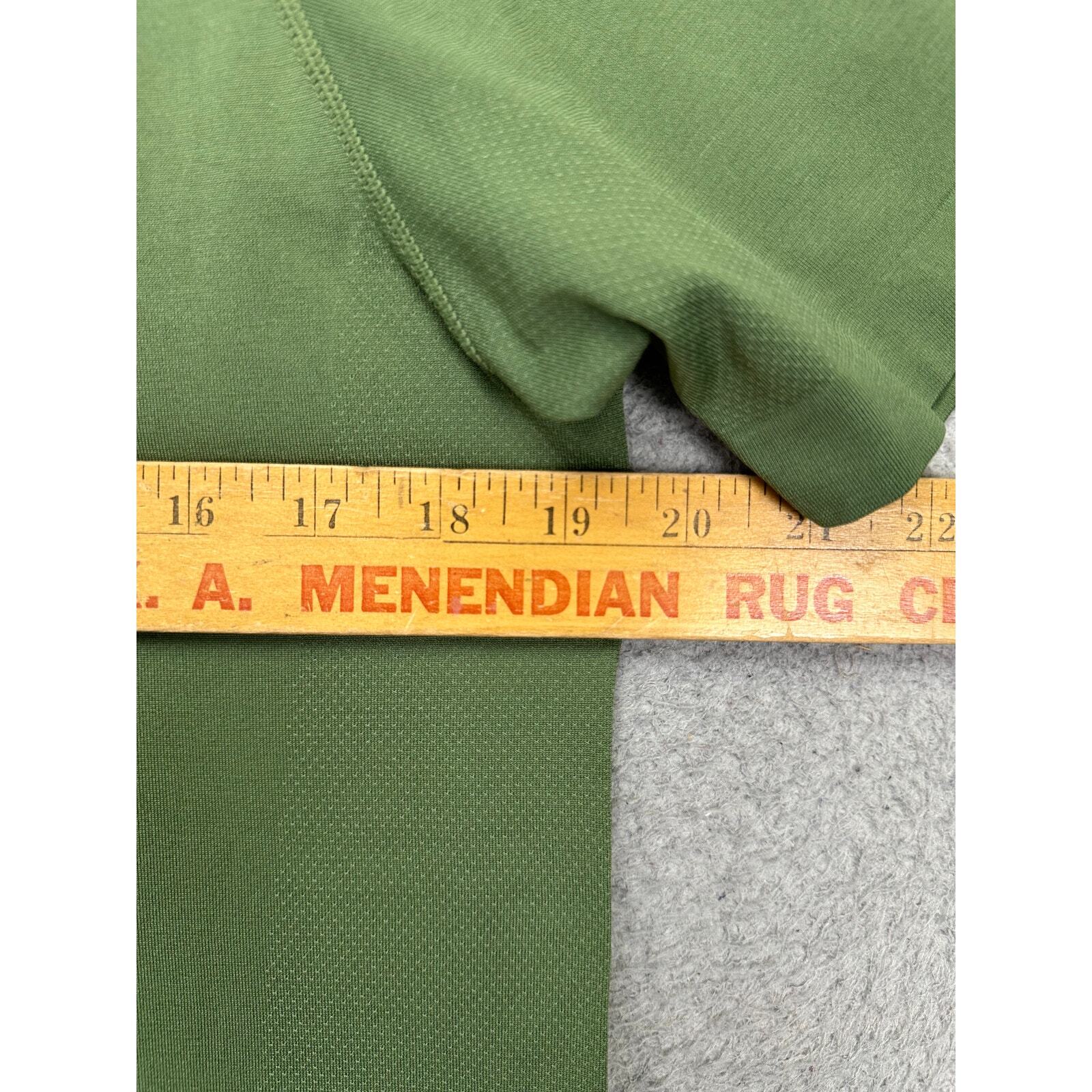Fabletics Shirt Adult Medium Green Nylon Blend Workout Tee Exercise T-Shirt Mens gallery