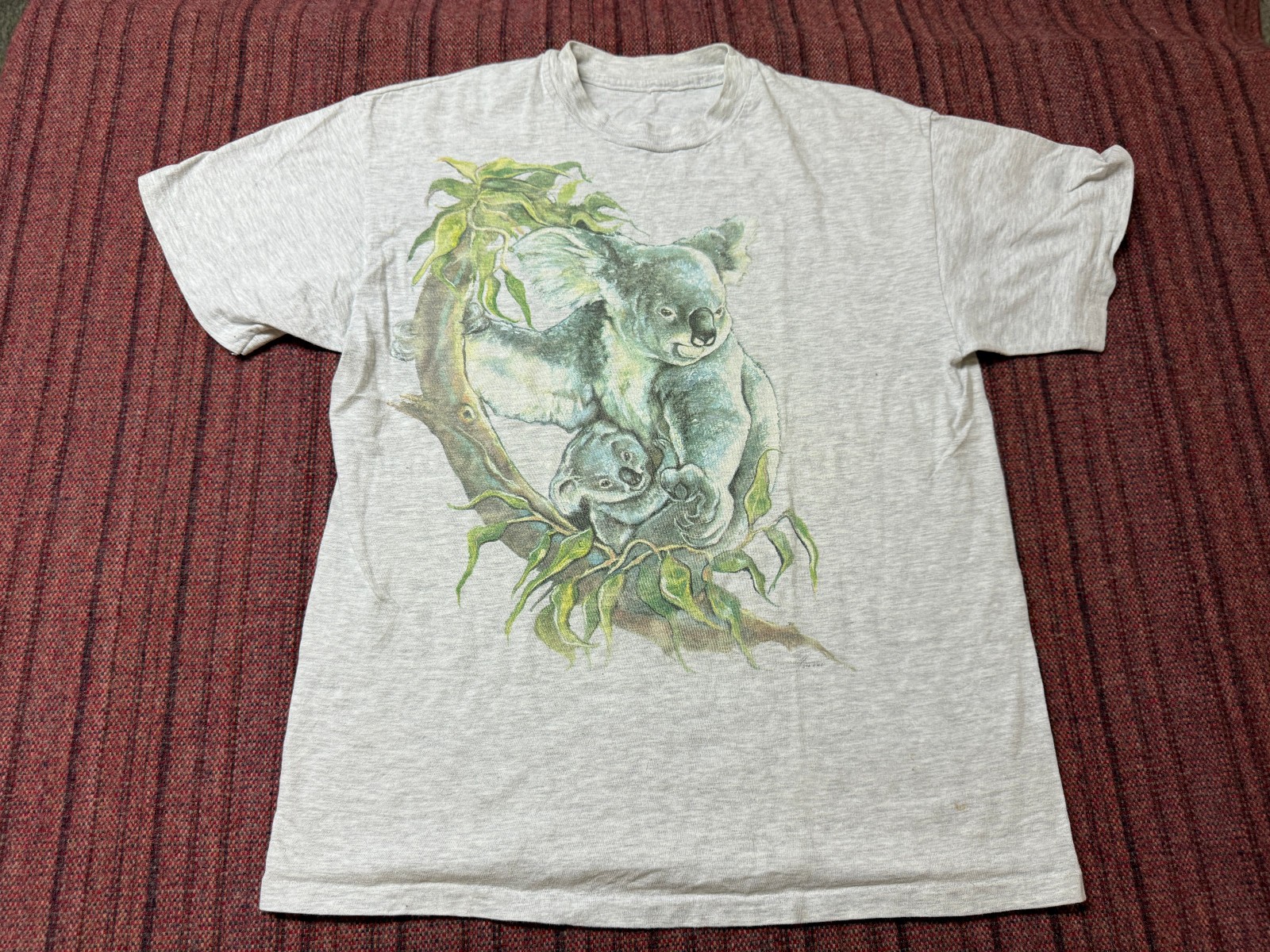 MENS USED VINTAGE 90S SINGLE STITCH KOALA BEAR GRAPHIC ANIMAL SHIRT SIZE LARGE