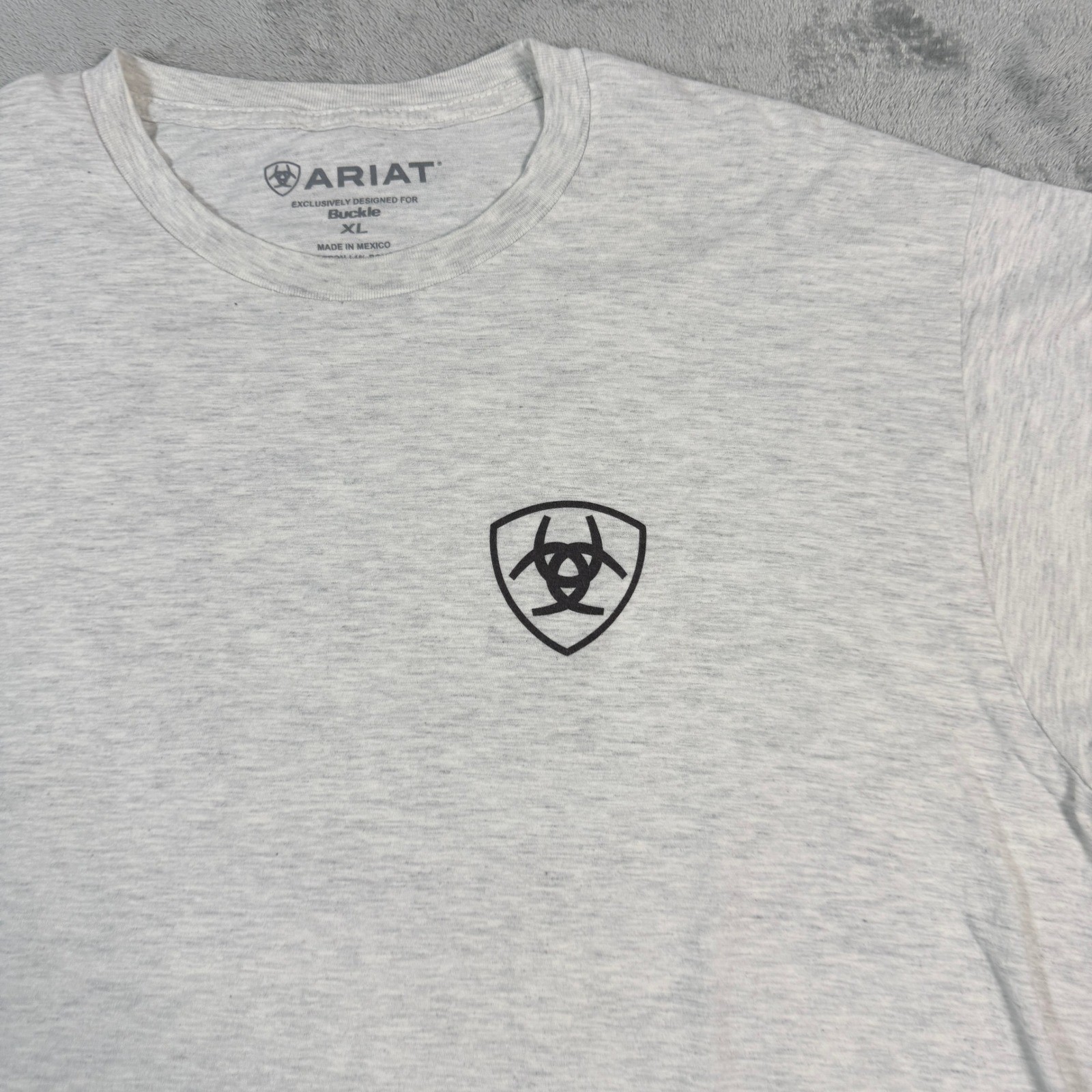 Ariat Mens XL T-Shirt Gray Short Sleeve Southwestern Graphic Buckle Exclusive gallery