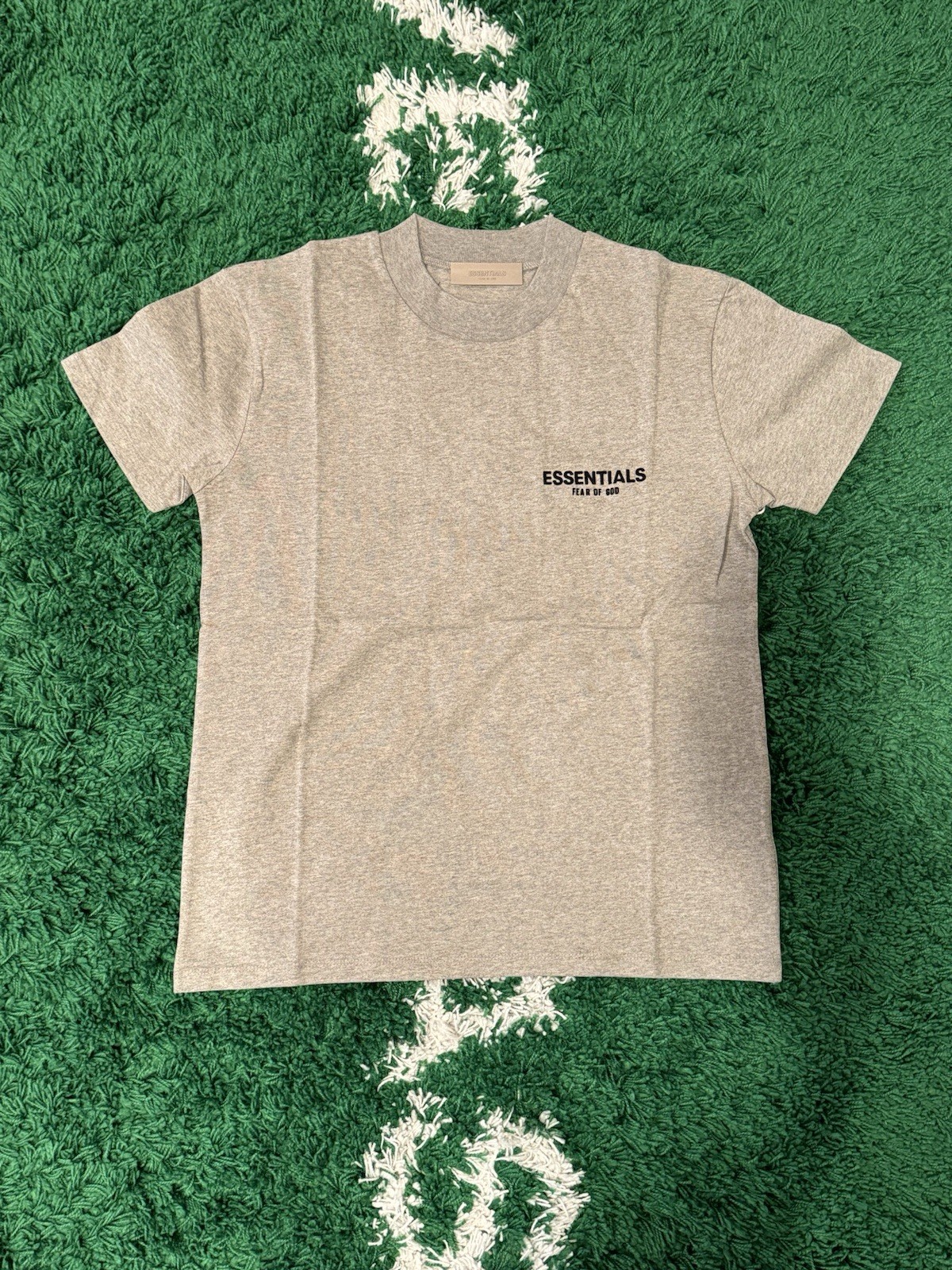 Fear Of God Essentials Dark Oatmeal Tee Size L gallery