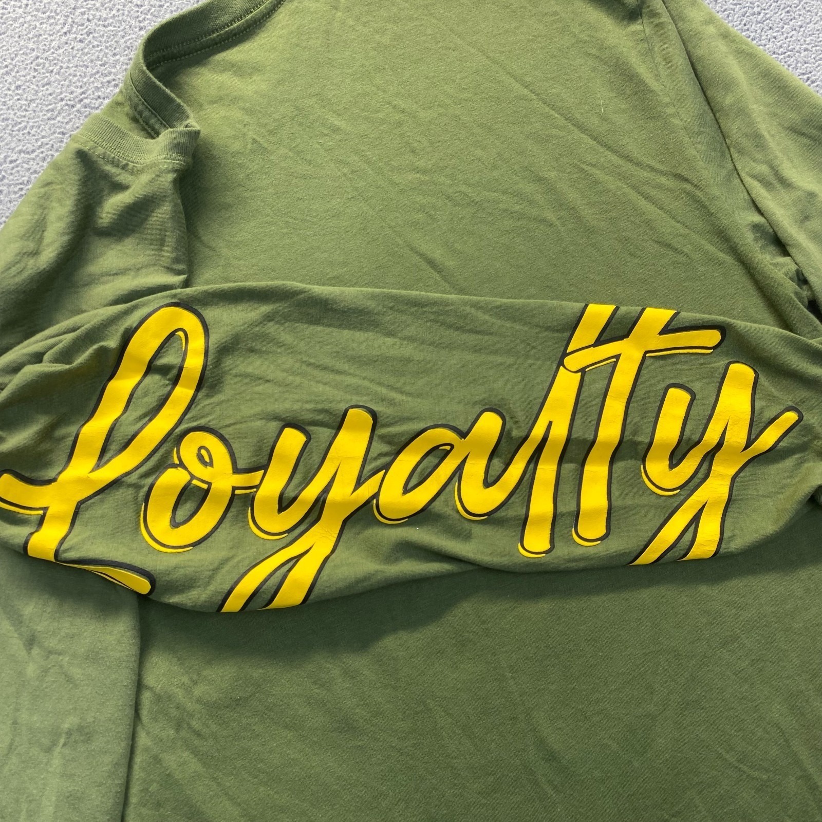 LEGEND Loyalty Forever Bear Design Mens Size XL Long Sleeve Green Shirt,Mens gallery