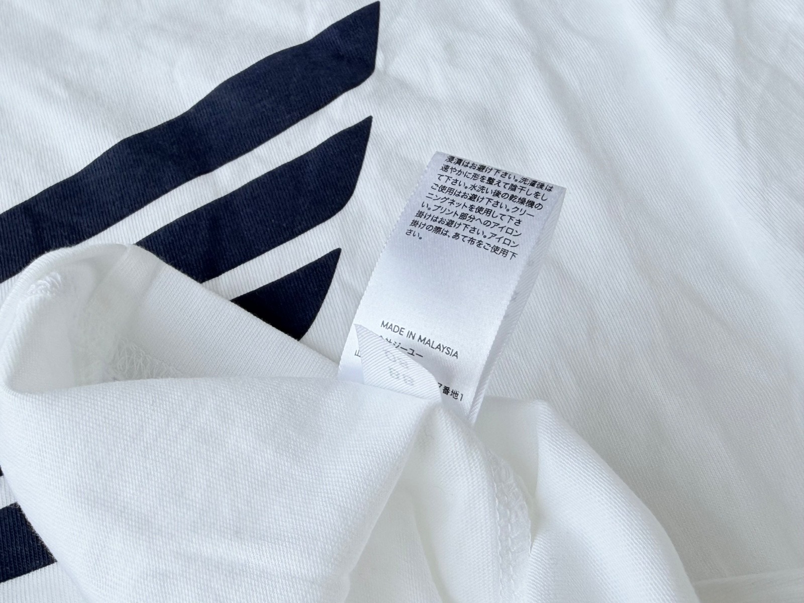 Honda x Gu T-Shirt Size XL White EUC Japan gallery