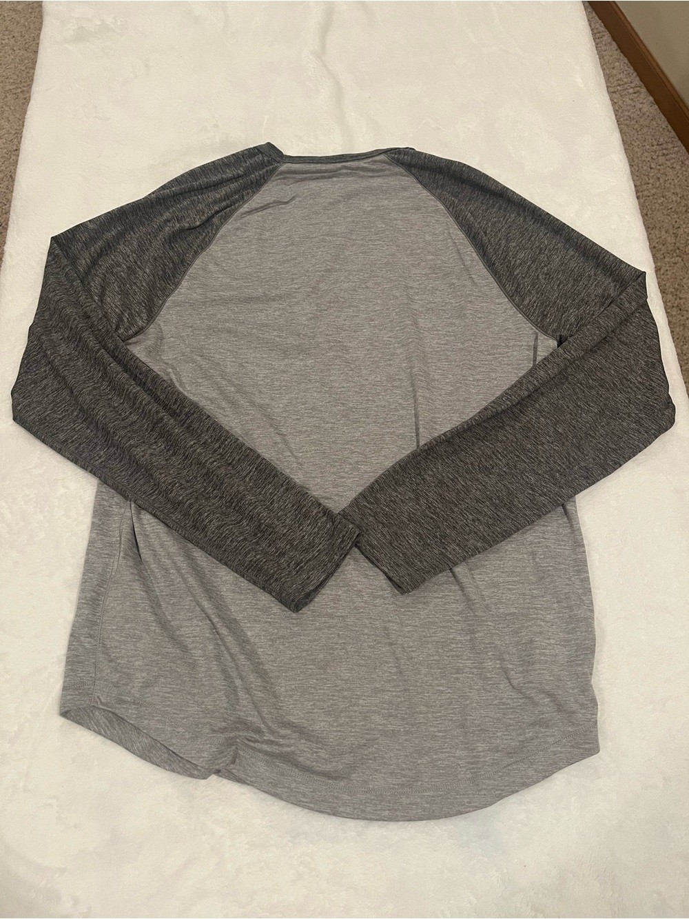 Abercrombie & Fitch Soft A&F Air Knit Baseball Tee - Men's Medium gallery