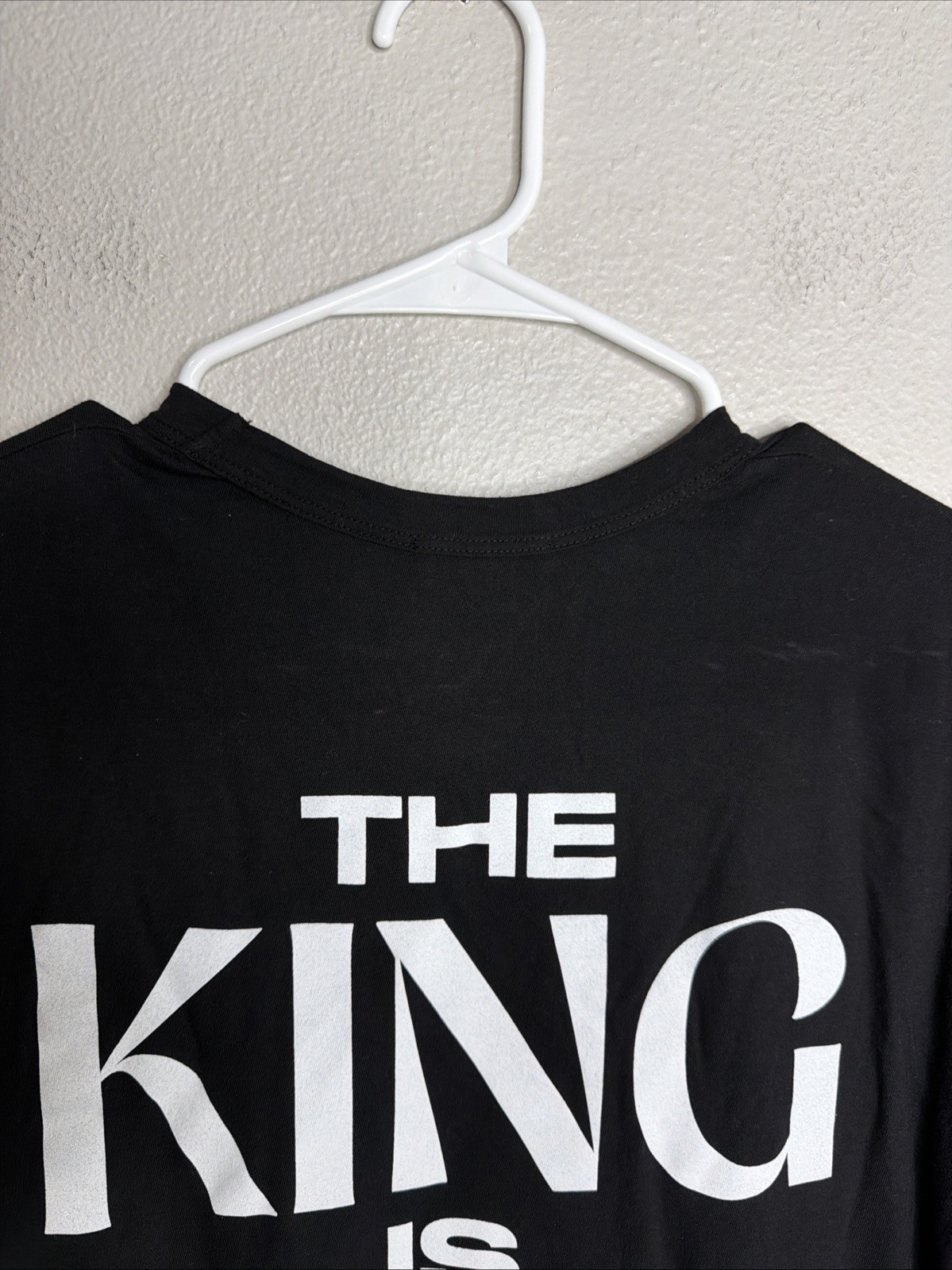 James Perse Men's T Shirt Size 2 Black Short Sleeve Graphic Tee 100% Cotton NWT gallery