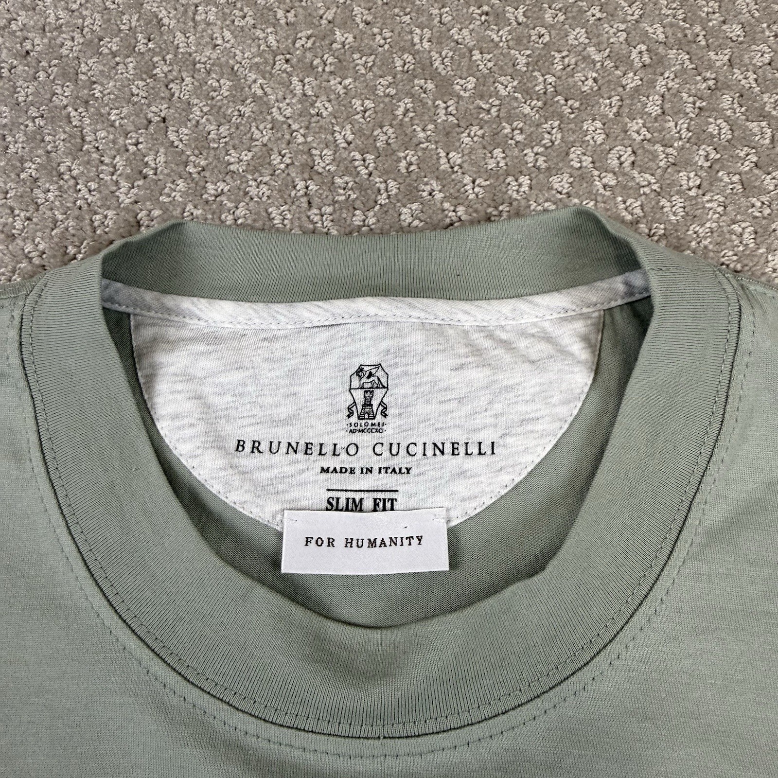 Brunello Cucinelli For Humanity Slim Fit Logo T Shirt Men’s Sz XS NWOT Italy gallery