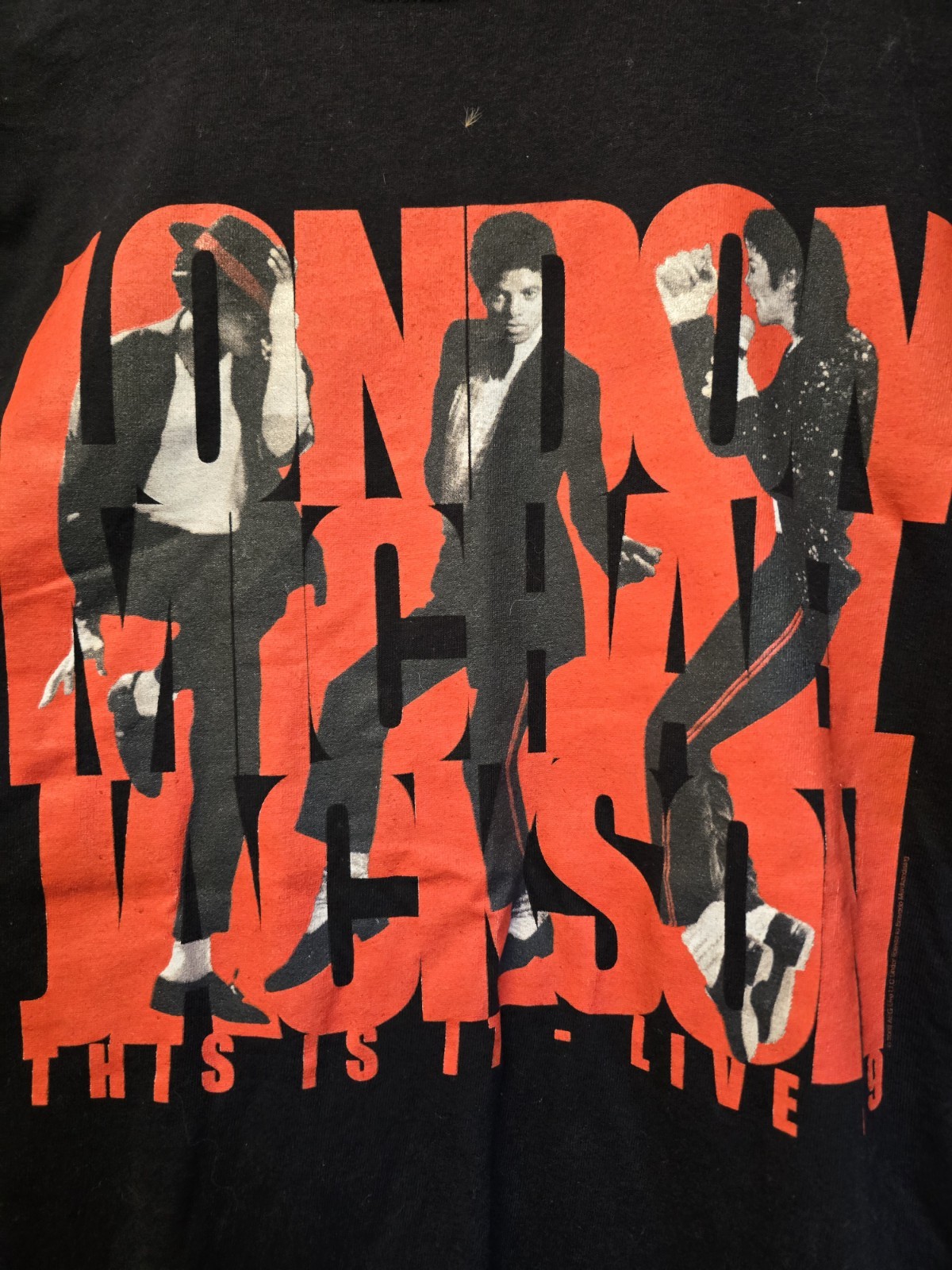 2000s Michael Jackson T Shirt L 2009 This Is It King Of Pop Music gallery