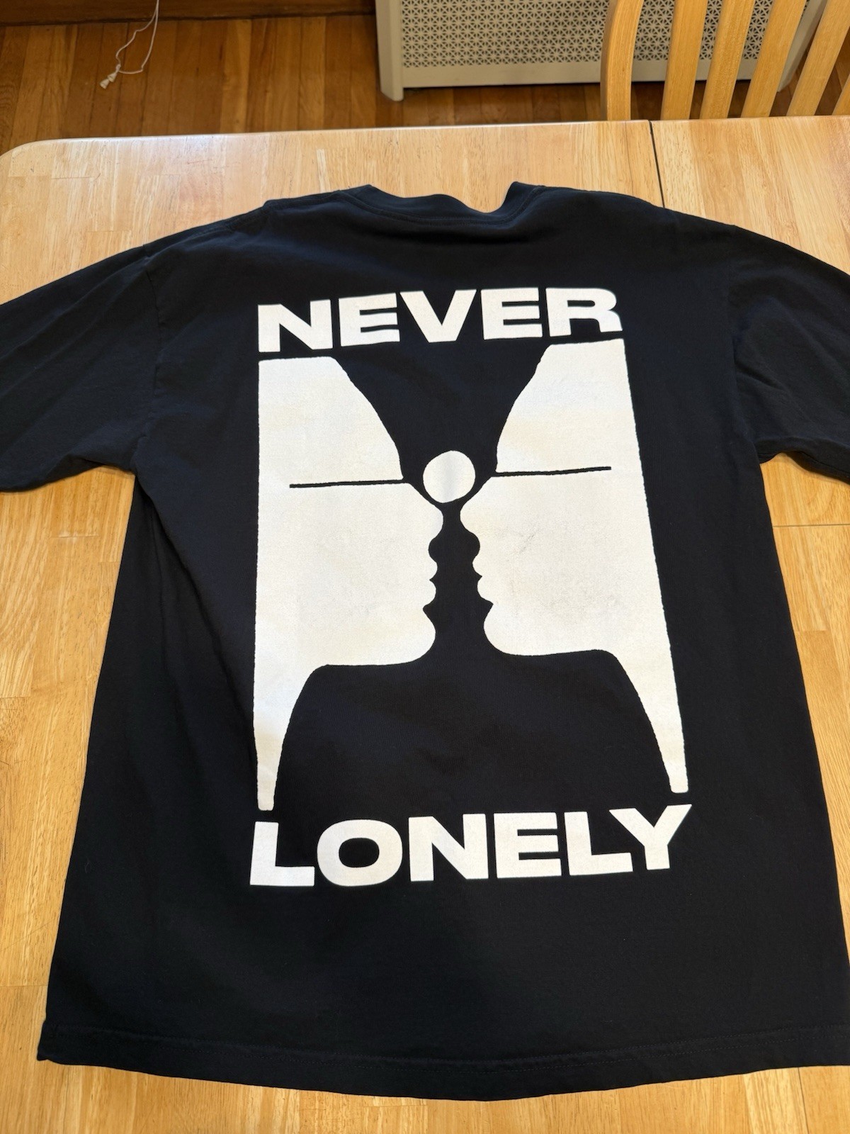 Cloonee Alone But Never Lonely Black T Shirt Men’s Size Large L Short Sleeve gallery