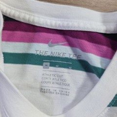 Nike Court Heritage Tee Medium White Multi-Color Striped Graphic T-Shirt