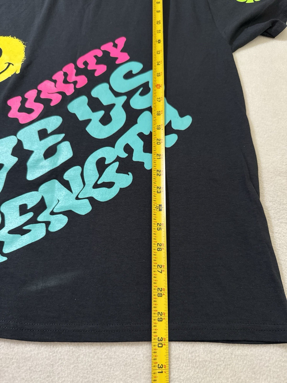 Men’s Graphic T-Shirt Medium Black Neon Smiley Face Unity Rave Streetwear NWOT gallery