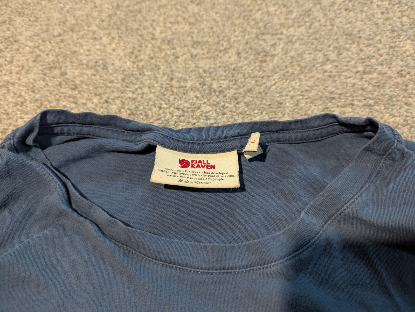 Fjallraven Shirt Mens Large Blue Ovik Pocket T-shirt gallery