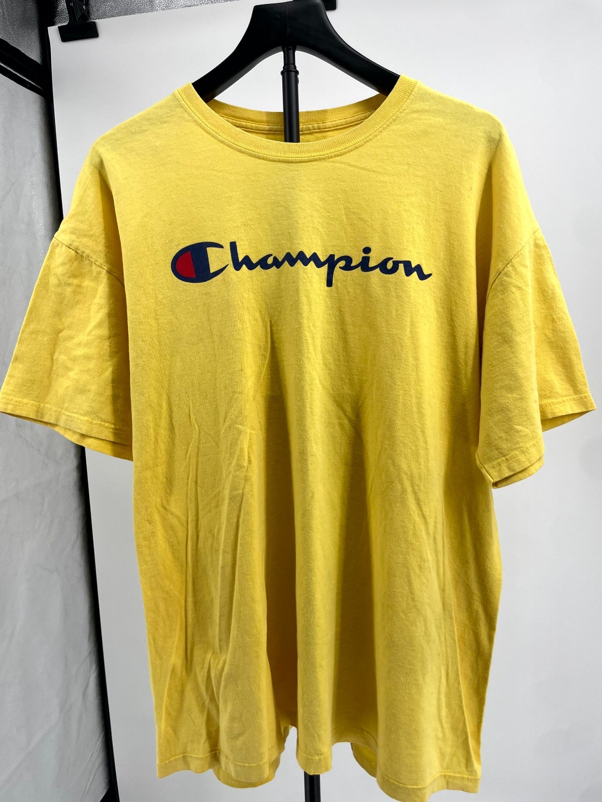 Champion T-Shirt Mens 1XL Yellow Spellout Logo Cotton Drop Shoulder Casual Wear gallery
