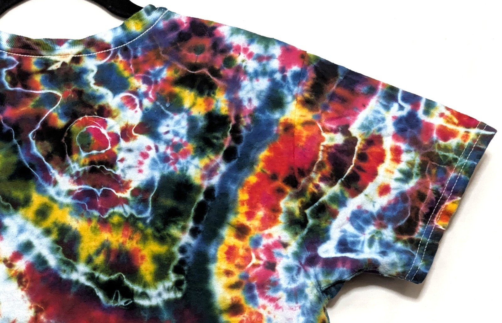 Handmade Tie Dye Rainbow Multicolor Geode Pattern Small Shirt 17" W X 24.5" L gallery