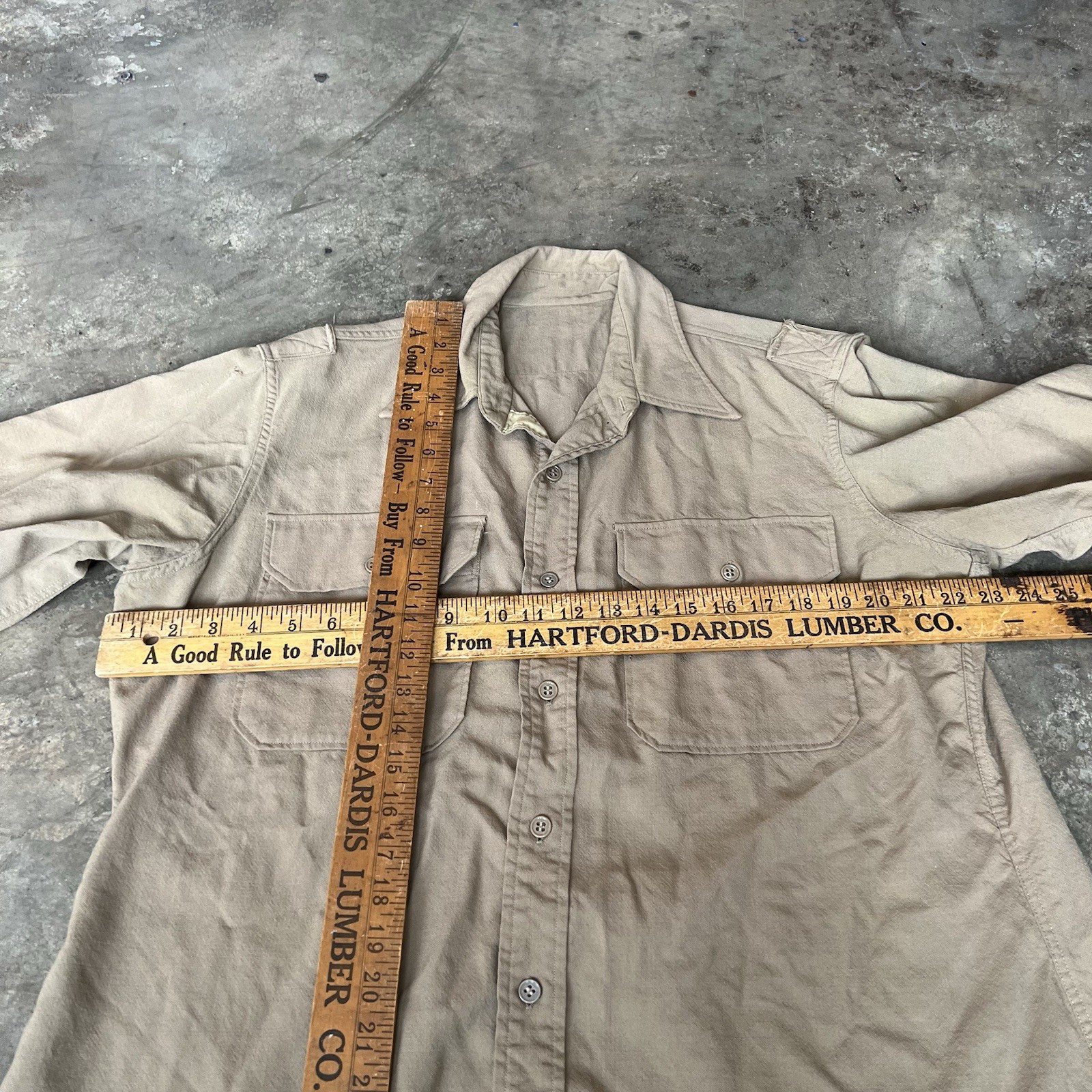 Vintage distressed US Army military shirt flaws vtg retro 40s 50s L/XL gallery